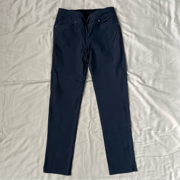 PGA TOUR Women's Pull-on Golf Pant with Tummy Control Medium Navy - Picture 3 of 10